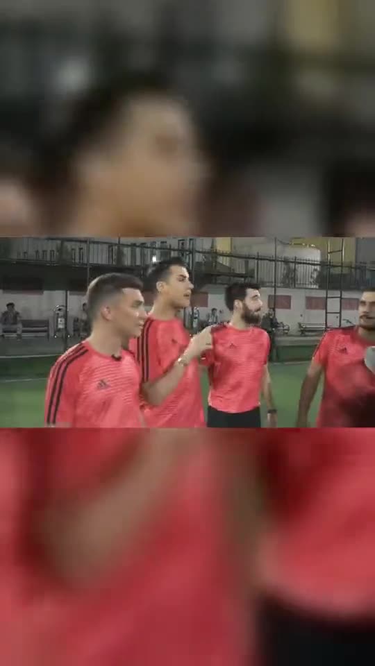 Sen Sağ Bek, Sen Sol Bek AI: Be the Halı Saha Captain Who Says "Konum Gönderin" — AI meme template preview