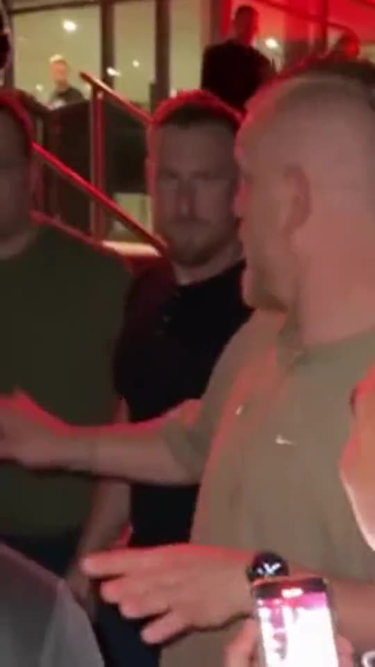 Slap Everyone Meme: Slap the Whole Crowd in an AI Video — AI meme template preview